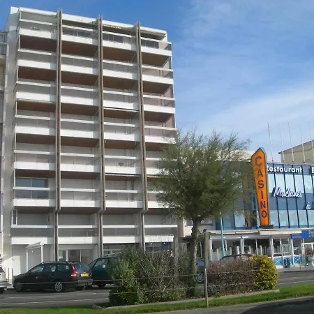 2 Spacieux Avec Parking Prive, Pour 6 Personnes Face A La - Fr-1-323-333