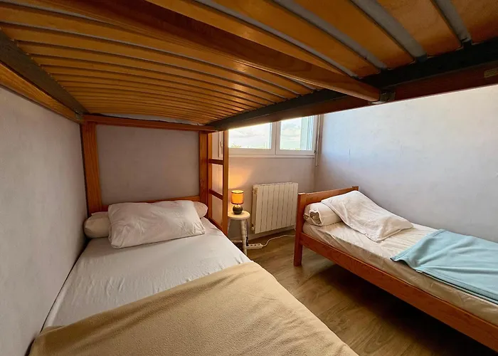 Lägenhet 2 Spacieux Avec Parking Prive, Pour 6 Personnes Face A La - Fr-1-323-333 *